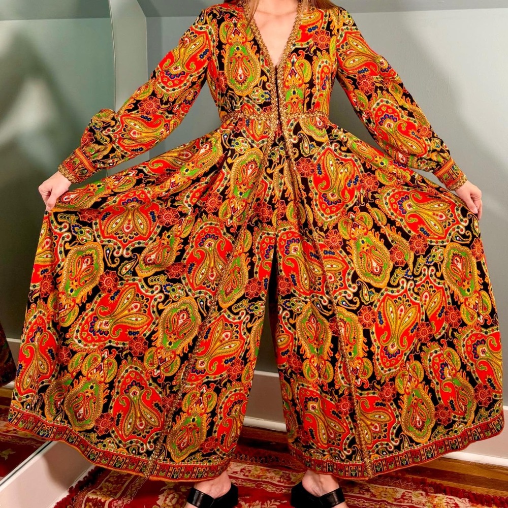 Vintage 1970s Jumpsuit Palazzo Psychedelic Rainbow 70s 1960s 60s Hostess Medium